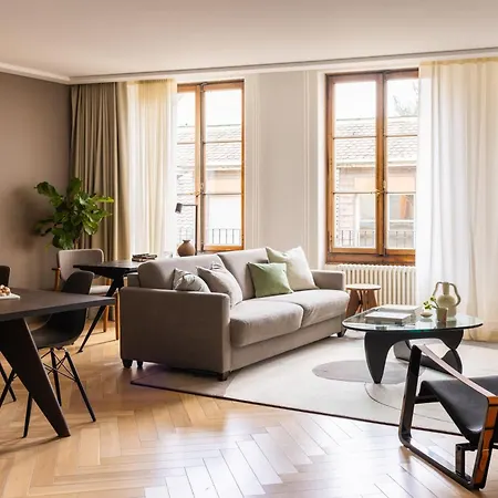 The Hamlet - Luxury Serviced Apartments-3